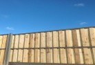 Tantonanlap-and-cap-timber-fencing-3.jpg; ?>